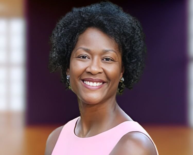 Dr. Benita Bonser